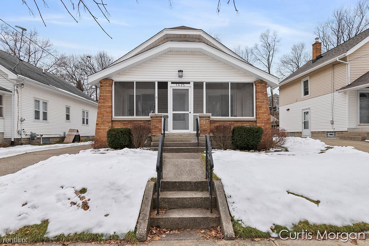 1423 Escott Ave NW, Grand Rapids, MI 49504 House Rental in Grand