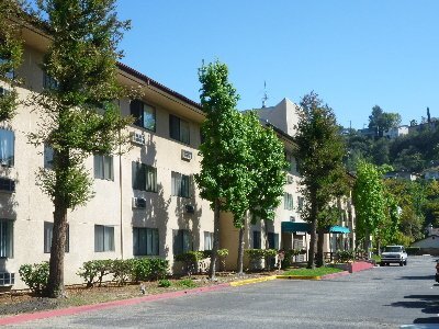 Building Photo - 1536 Yosemite Dr