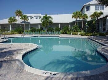 Foto del edificio - 2405 Windjammer Way