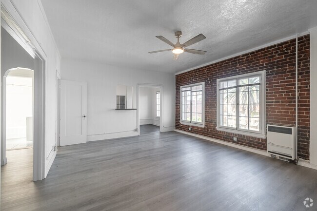1 dormitorio, 1 baño - 700 pies cuadrados - Cocina - Manhattan Place Apartments