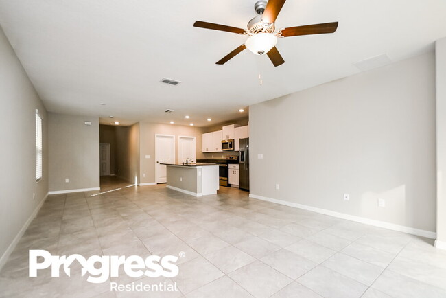 Foto del edificio - 2277 Treesdale Ave
