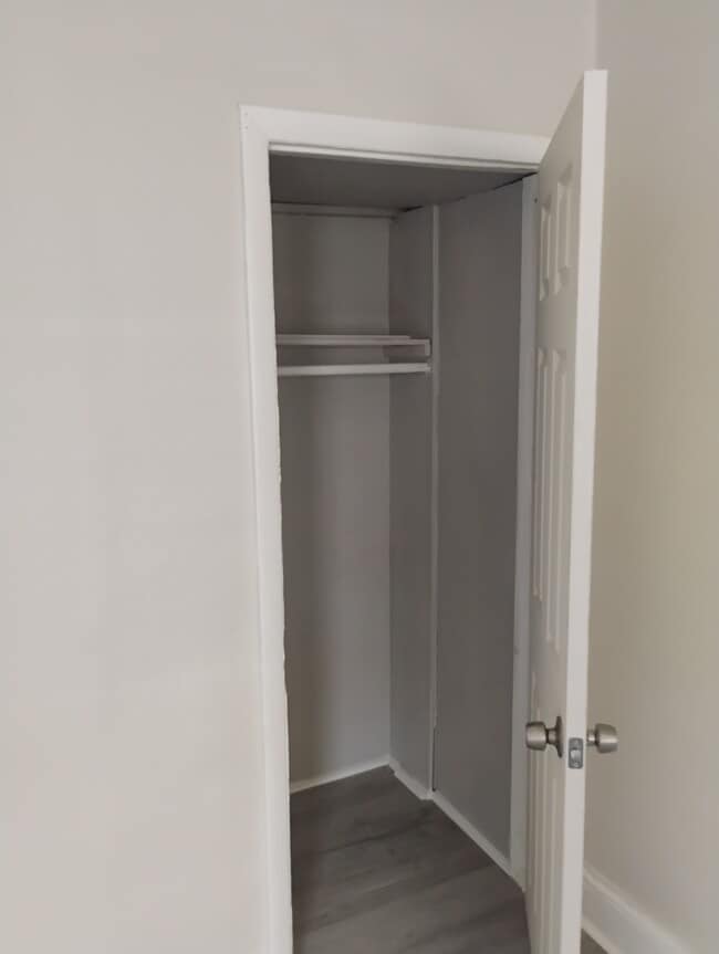 Building Photo - 2546 E Dauphin St