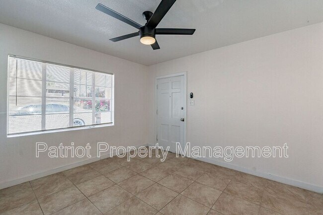 Foto del edificio - 928 W McDowell Rd