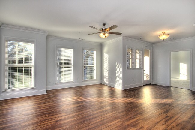 Foto del edificio - 2320 Roswell Ave