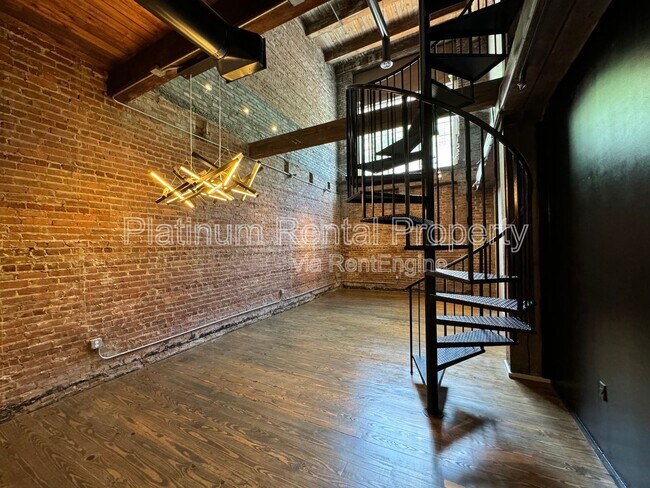 Foto del edificio - 326 Nelson St SW