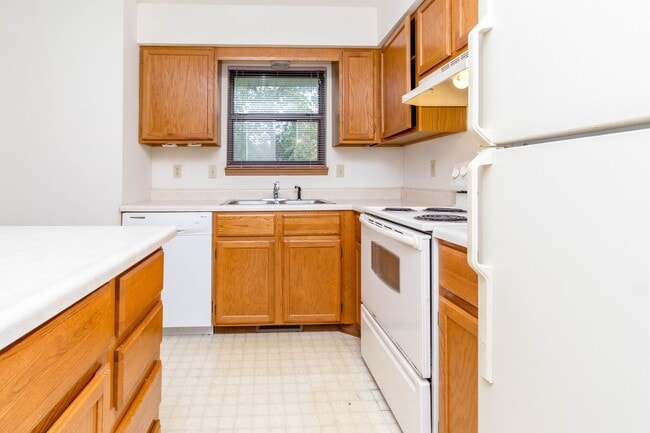 Building Photo - 1604-1606 Handley Place