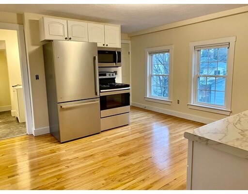 Foto del edificio - 59 Pond St