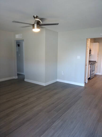 Primary Photo - 2629 East Turney Ave