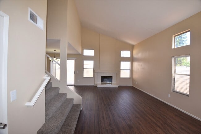 Building Photo - 7685 Sweetwater Ln