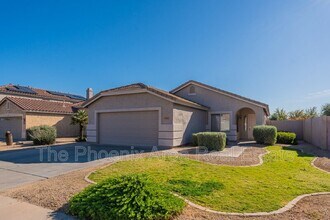 Building Photo - 1261 N Balboa Dr