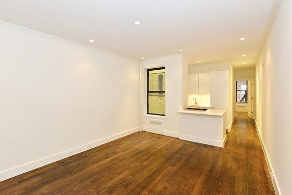 Building Photo - 370 Columbus Ave