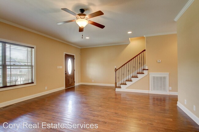 Foto del edificio - 4 br, 2.5 bath House - 2422 Senseney Drive