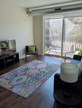 Building Photo - 4415 Lincoln Way