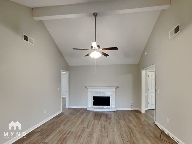 Foto del edificio - 169 Park Pl Ln
