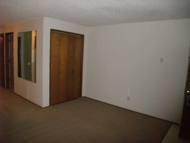 Building Photo - Nice Upstairs Unit  A Few Blocks From Campus. in Corvallis
