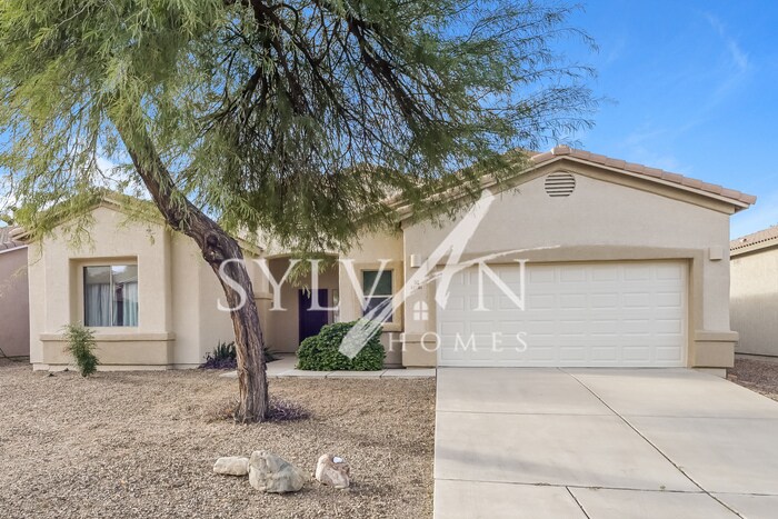 60701 E Eagle Heights Dr, Tucson, AZ 85739