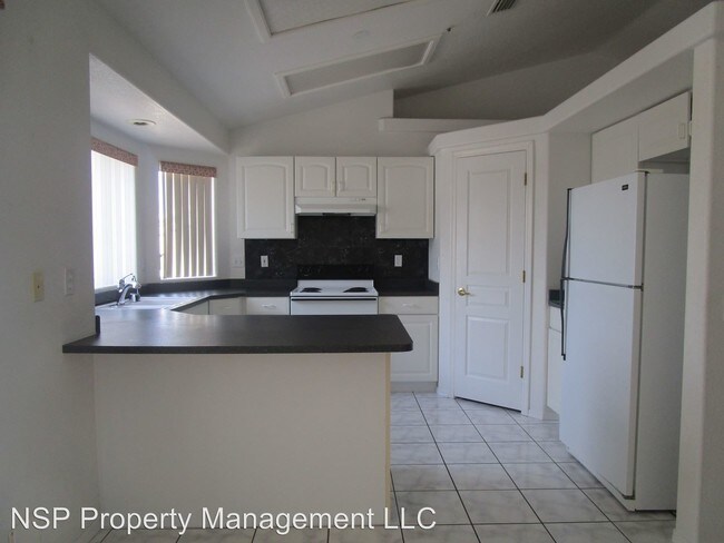 Building Photo - 3 br, 2 bath House - 1808 Palo Verde Blvd N