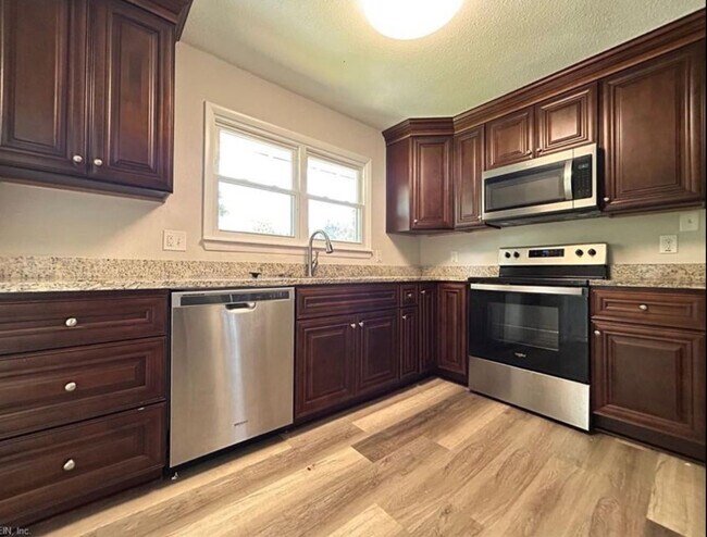 Building Photo - 4745 Whistler Ln