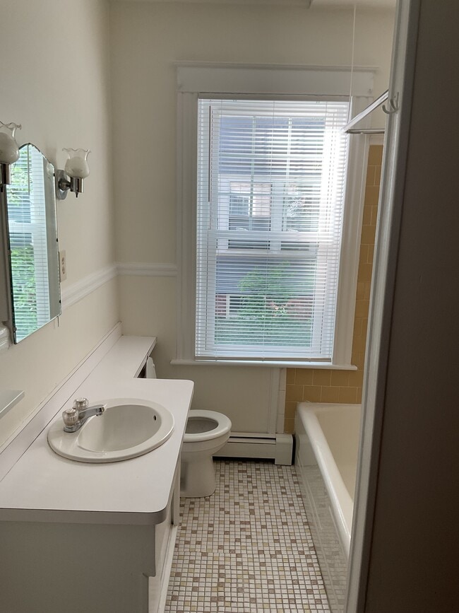 Bathroom - 154 5th St
