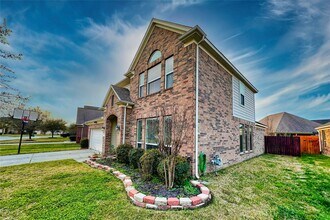 Building Photo - 15023 Russet Bend Ln
