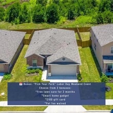 Building Photo - 15117 Bullbrier Rd