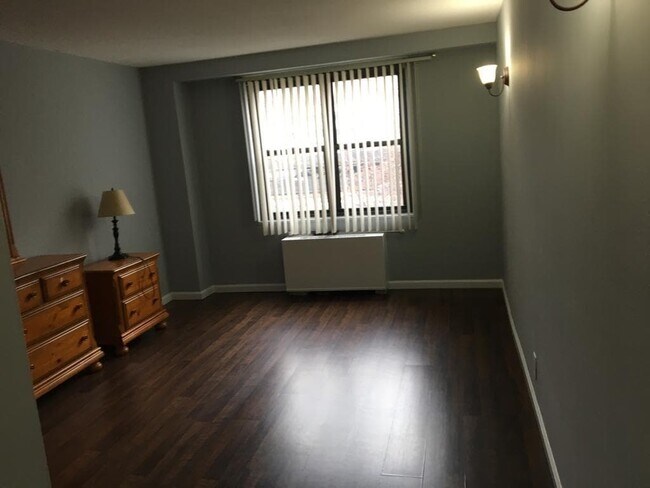 Foto del edificio - 201 St Pauls Ave