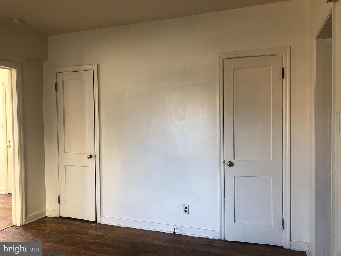 Primary Photo - 205 Jefferson Ave
