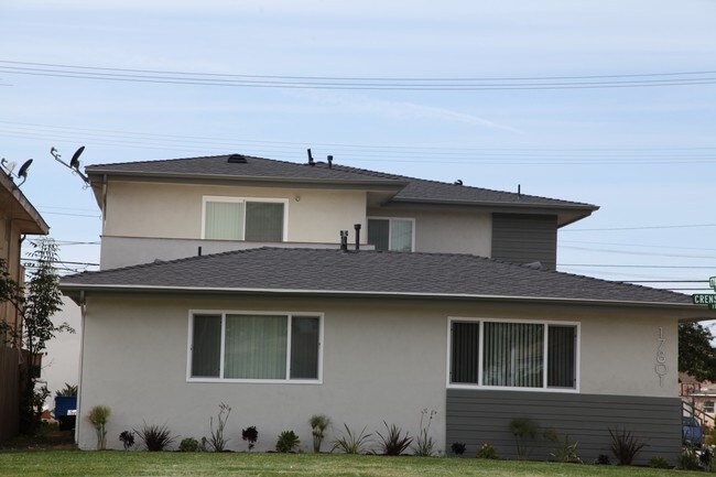 Foto del edificio - 17801 Crenshaw Blvd