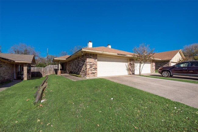 Building Photo - 1009 Vera Ct