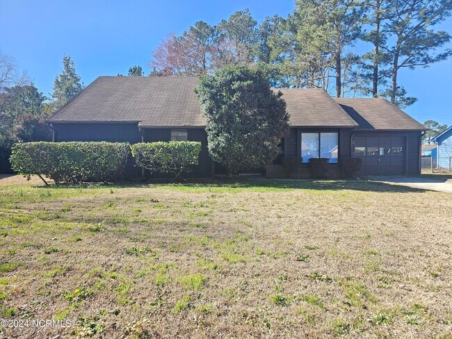 Foto del edificio - 111 Cherrywood Ct