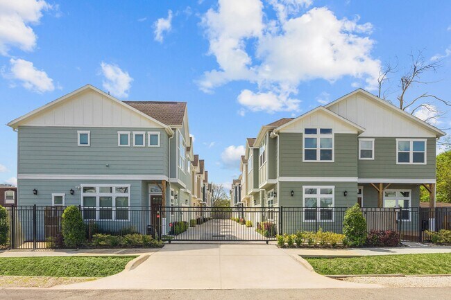 Foto del edificio - 9311 Montridge Dr