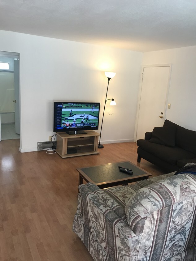 Sala de estar - 501 W Hacienda Ave