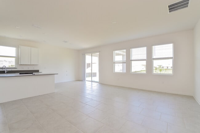 Building Photo - 33513 Sky Blossom Cir