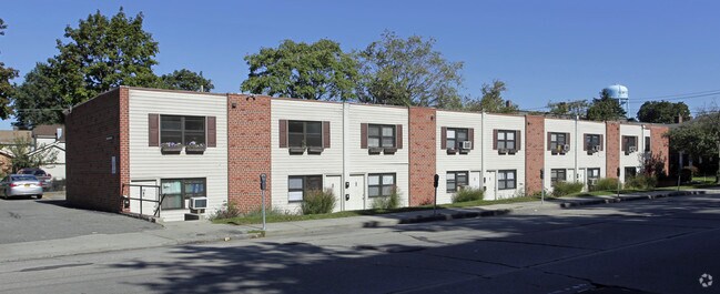 Building Photo - 151 W Columbia St