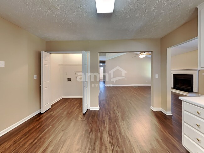 Building Photo - 311 Crosswalk Dr