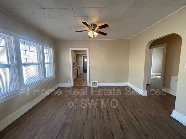 Foto del edificio - 1040 S Ferguson Ave