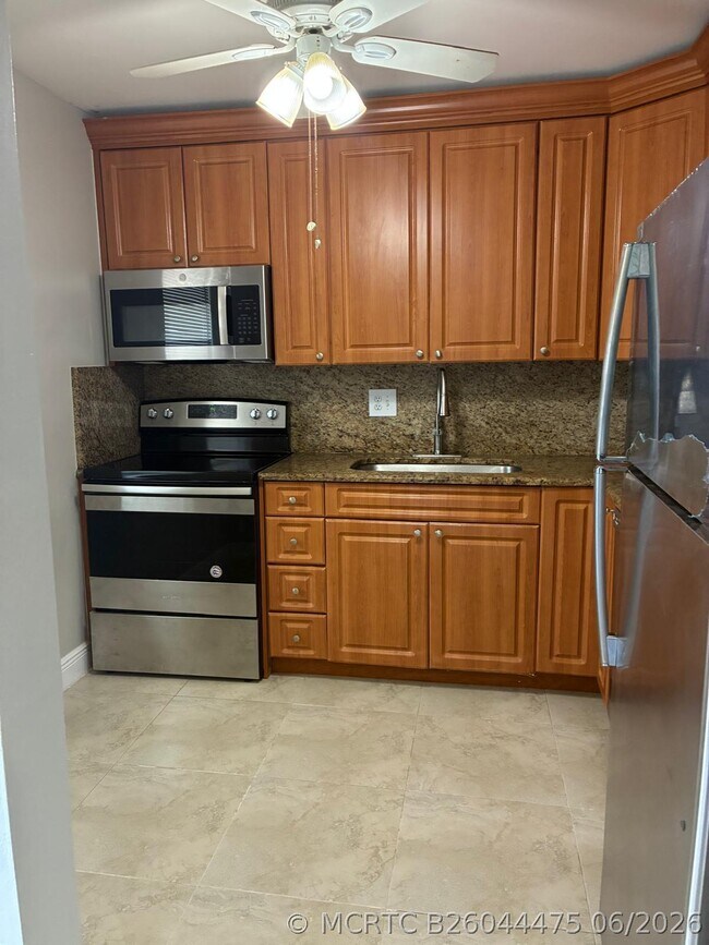 Foto del edificio - 7300 NW 5th Ct
