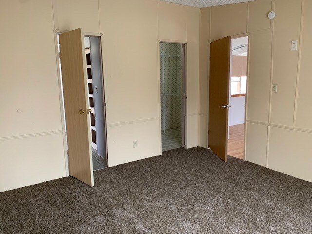 Foto del edificio - 207 S Ash St