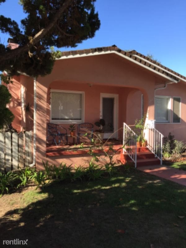 2 br, 1 bath House 1401 San Andres St House Rental in Santa Barbara