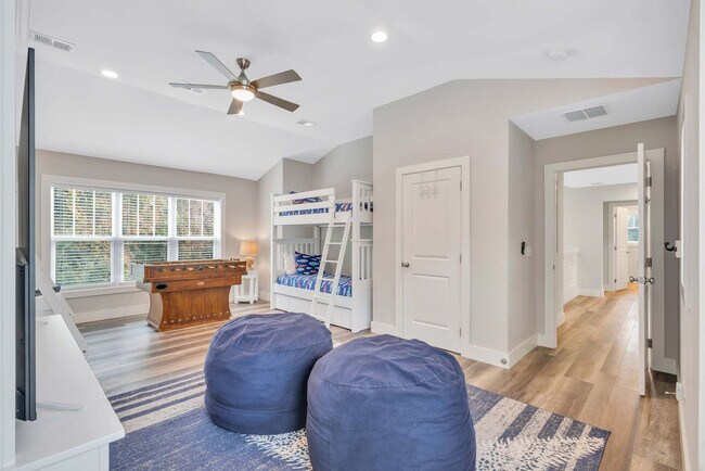 Foto del edificio - 36 Firethorn Ln