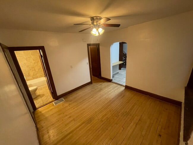 Foto del edificio - 4829 S Tripp Ave