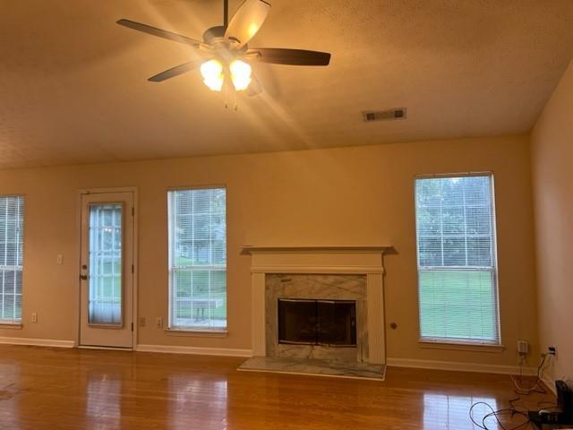 Building Photo - 1699 Crestfield Ln NW
