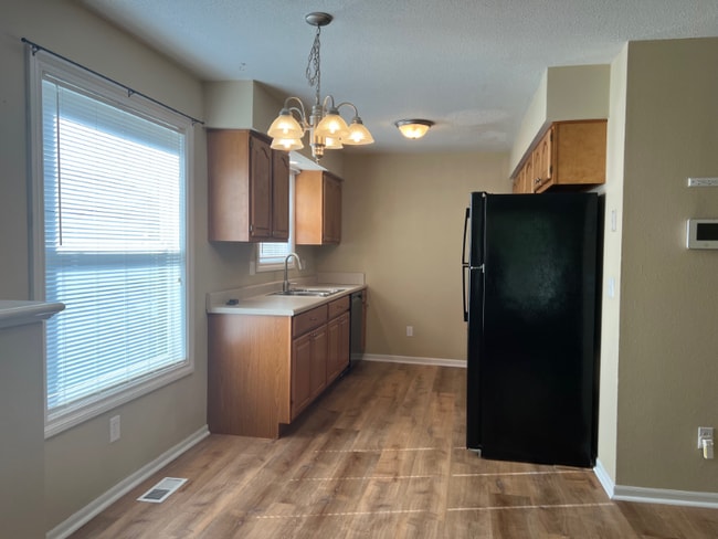 Building Photo - 5804 Ryewyck Dr