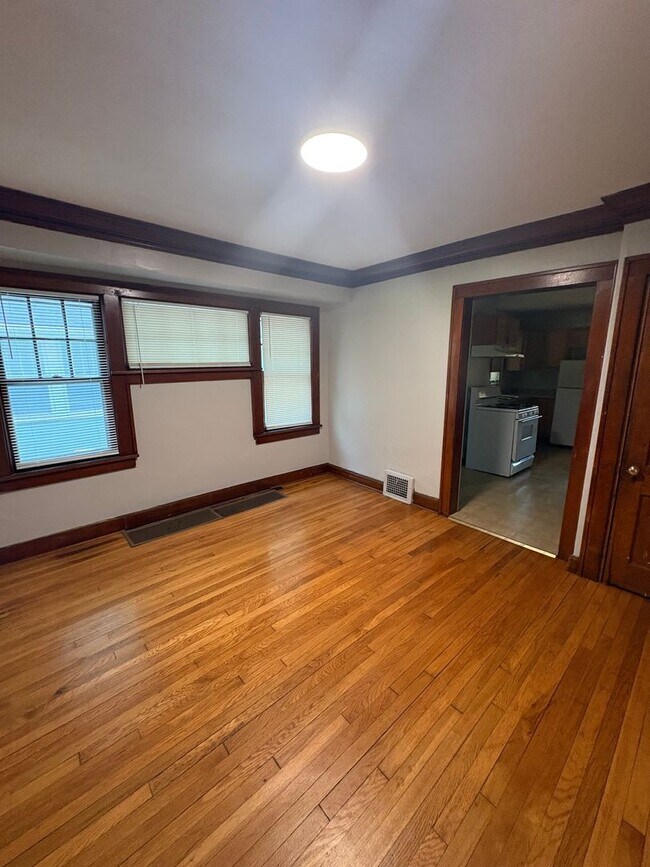 Foto del edificio - 5424 Charlotte St