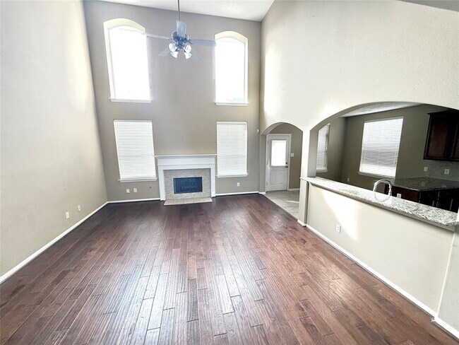 Foto del edificio - 25126 Knob Pines Ct