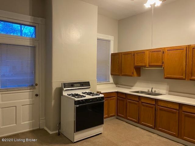 Building Photo - 1412 Highland Ave