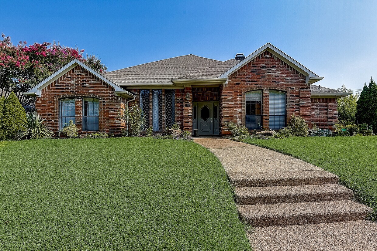 2705 Dunwick Dr, Plano, TX 75023 House for Rent in Plano, TX