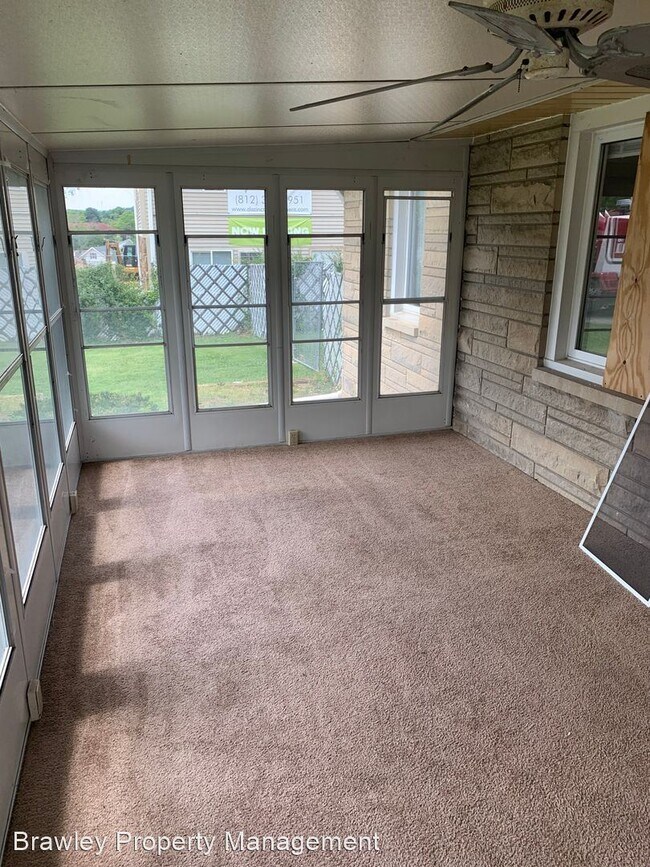 Foto del edificio - 3 br, 2 bath House - 319 E. 19th St