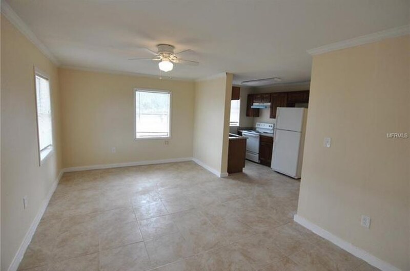315 SE Dr M.L.K. Jr Ave, Mulberry, FL 33860 Room for Rent in Mulberry