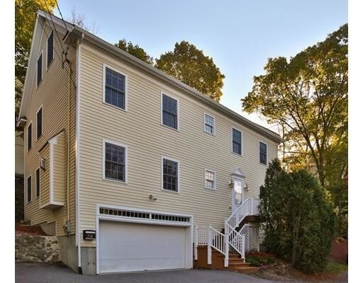 Foto del edificio - 27 Sullivan Ave